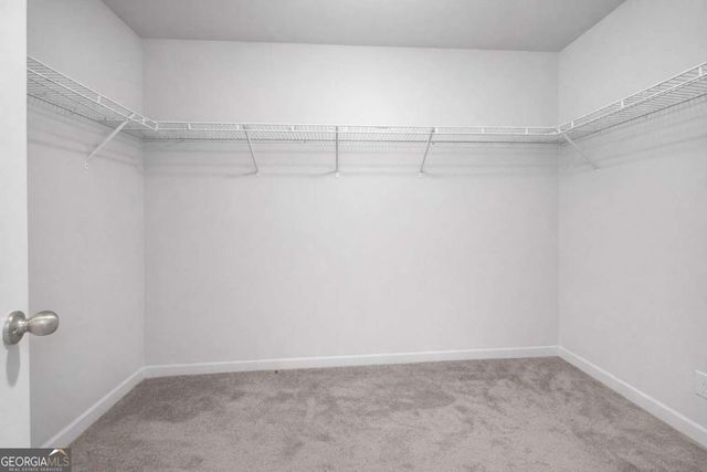 925 Lakehaven Lane, Loganville, GA 30052