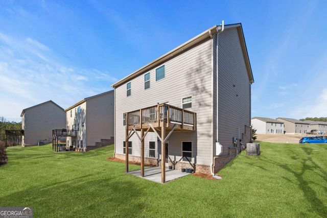 925 Lakehaven Lane, Loganville, GA 30052