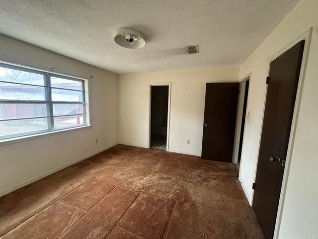 3106 W 36TH Avenue, Pine Bluff, AR 71603