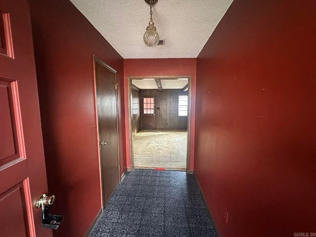 3106 W 36TH Avenue, Pine Bluff, AR 71603