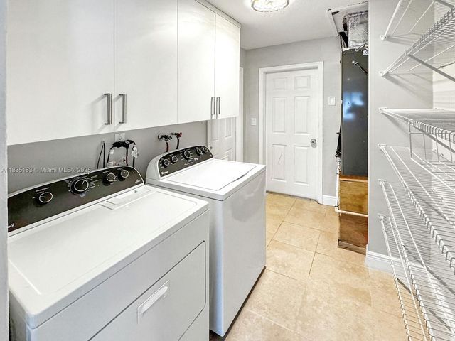 2040 NW 86th Ave, Sunrise, FL 33322