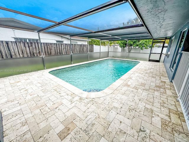 2040 NW 86th Ave, Sunrise, FL 33322