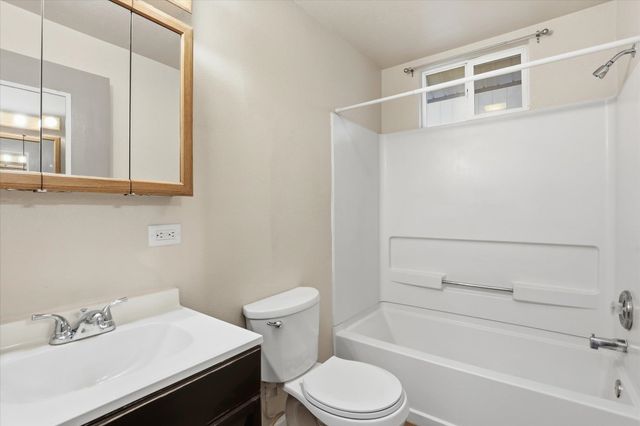 1324 E Joseph Ave, Spokane, WA 99208