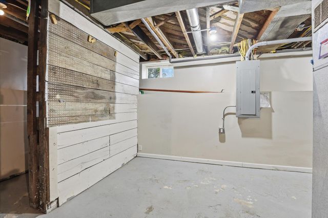 1324 E Joseph Ave, Spokane, WA 99208