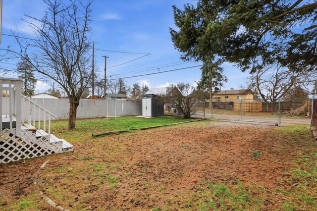 1324 E Joseph Ave, Spokane, WA 99208