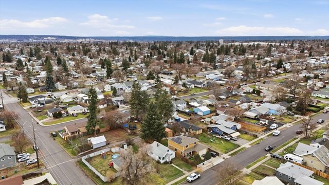 1324 E Joseph Ave, Spokane, WA 99208