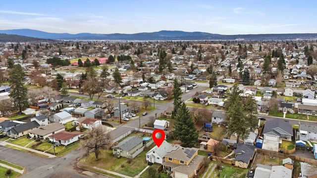 1324 E Joseph Ave, Spokane, WA 99208