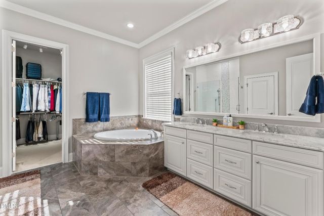 2640 Cedar Hedge Court, Apex, NC 27523