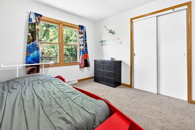 415 E 16TH STREET, Kaukauna, WI 54130
