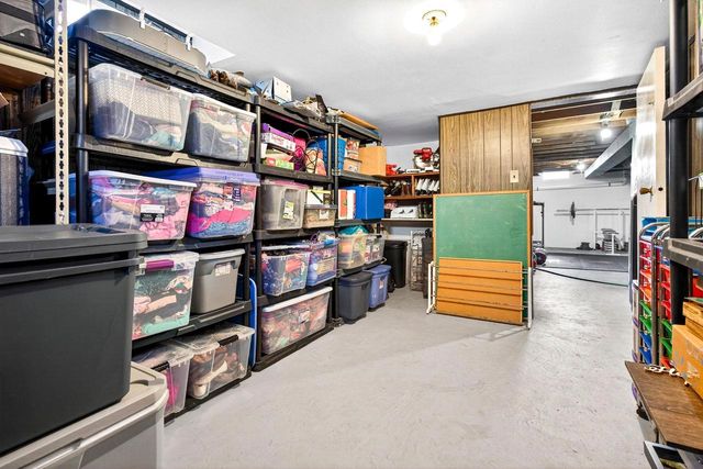 415 E 16TH STREET, Kaukauna, WI 54130