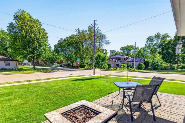 415 E 16TH STREET, Kaukauna, WI 54130