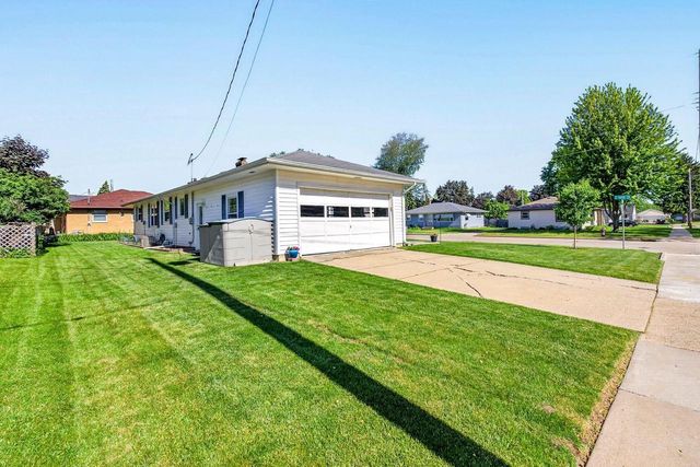 415 E 16TH STREET, Kaukauna, WI 54130