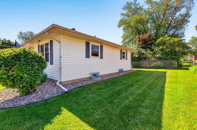 415 E 16TH STREET, Kaukauna, WI 54130