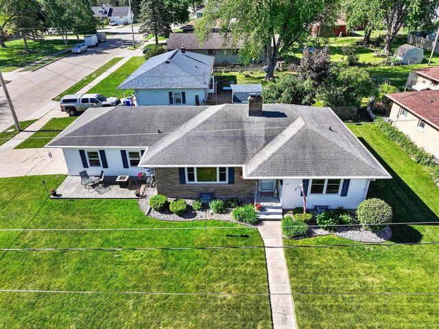 415 E 16TH STREET, Kaukauna, WI 54130