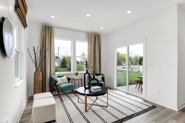 7422 Allesley Drive, Avon, IN 46123