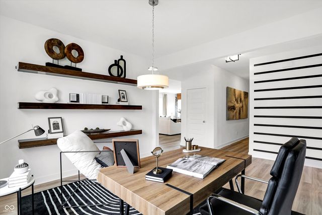 7422 Allesley Drive, Avon, IN 46123