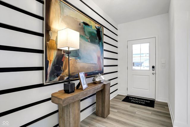 7422 Allesley Drive, Avon, IN 46123