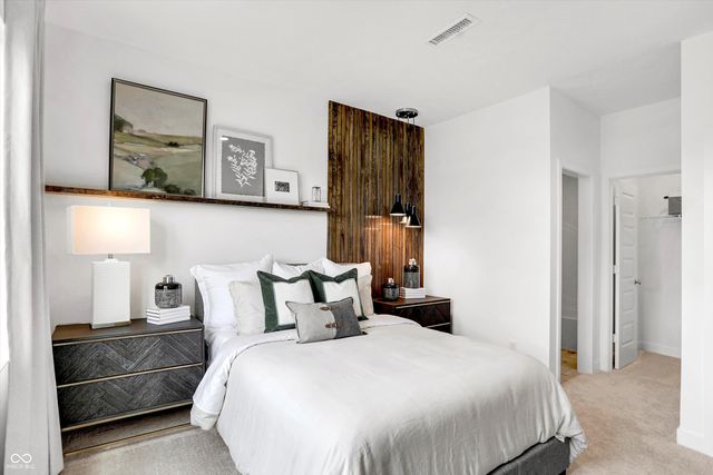 7422 Allesley Drive, Avon, IN 46123