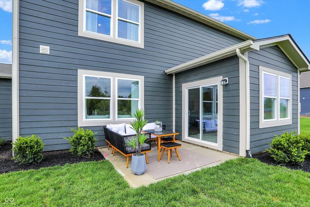 7422 Allesley Drive, Avon, IN 46123