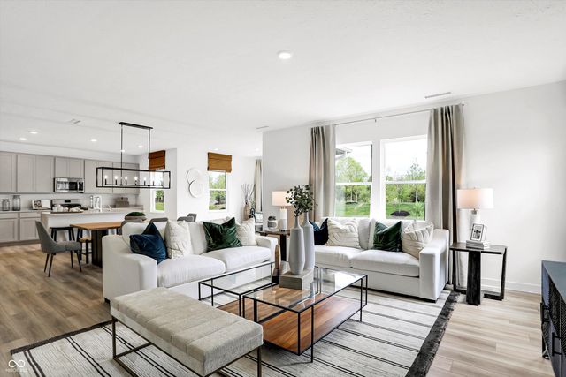 7422 Allesley Drive, Avon, IN 46123