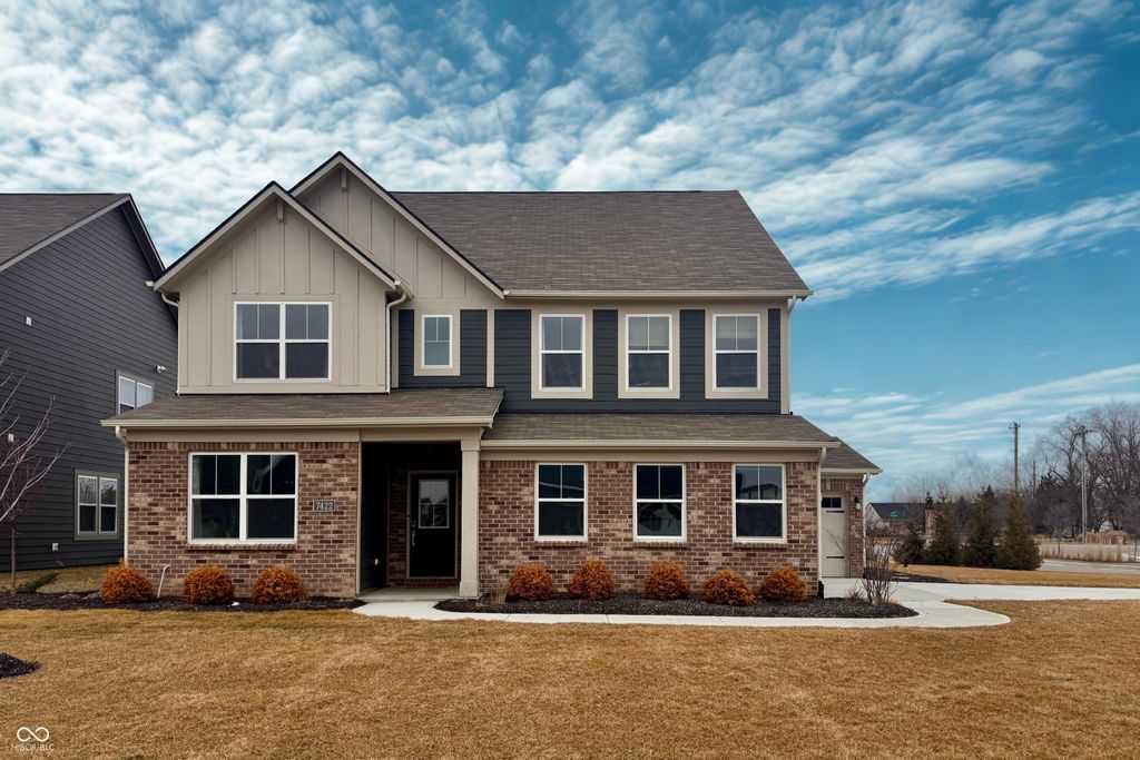 7422 Allesley Drive, Avon, IN 46123