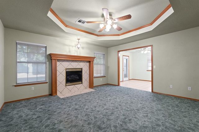 1001 Buckingham Drive, Newcastle, OK 73065