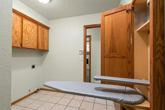 1001 Buckingham Drive, Newcastle, OK 73065
