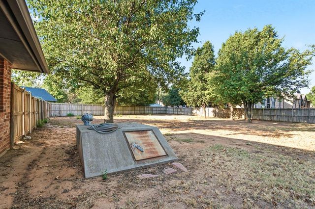 1001 Buckingham Drive, Newcastle, OK 73065