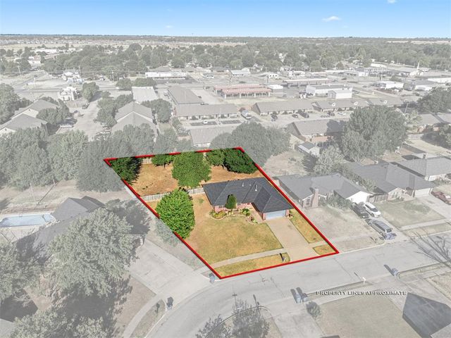 1001 Buckingham Drive, Newcastle, OK 73065