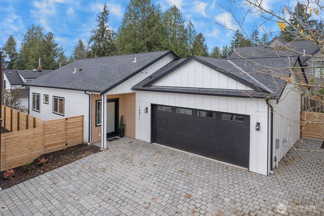 10811 24th Avenue NE, Seattle, WA 98125