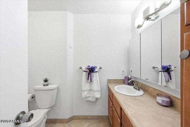818 S LANGLEY Avenue 201, Tucson, AZ 85710