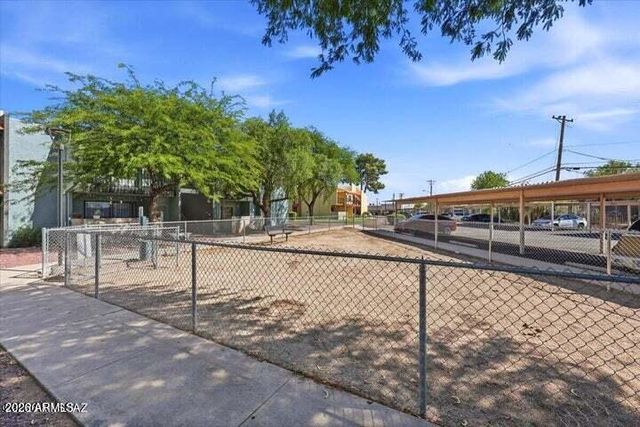 818 S LANGLEY Avenue 201, Tucson, AZ 85710