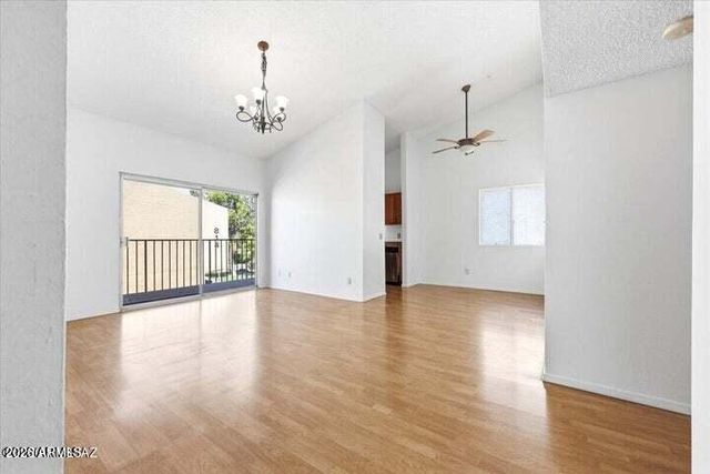 818 S LANGLEY Avenue 201, Tucson, AZ 85710