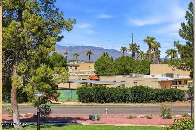 818 S LANGLEY Avenue 201, Tucson, AZ 85710