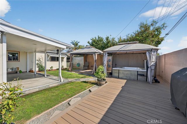 8812 Sapphire Avenue, Westminster, CA 92683