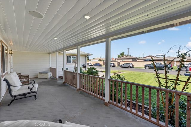 8812 Sapphire Avenue, Westminster, CA 92683