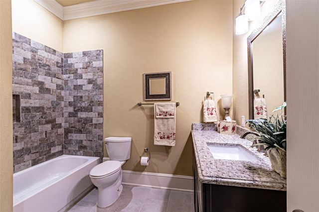 8970 Navigation Circle, Montgomery, TX 77316
