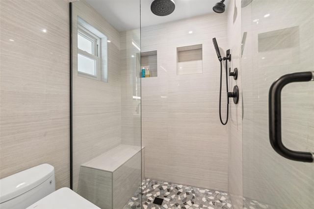 380 8TH AVENUE N 4, Tierra Verde, FL 33715