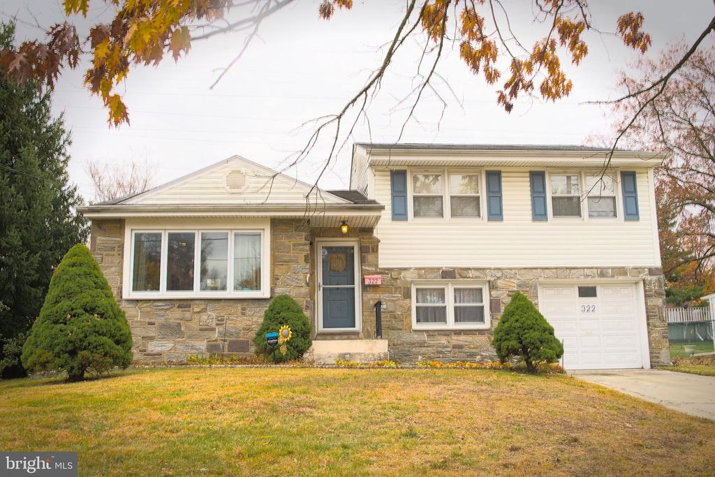 322 BOXWOOD LN, Cinnaminson, NJ 08077
