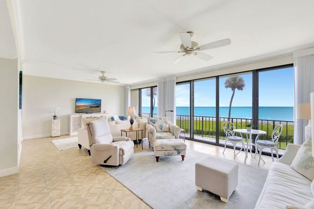 70 CELESTIAL Way 203, Juno Beach, FL 33408