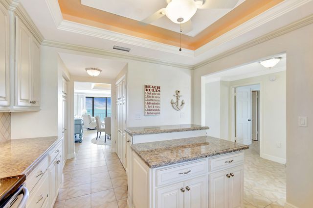 70 CELESTIAL Way 203, Juno Beach, FL 33408