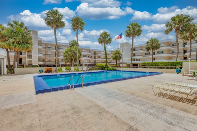 70 CELESTIAL Way 203, Juno Beach, FL 33408