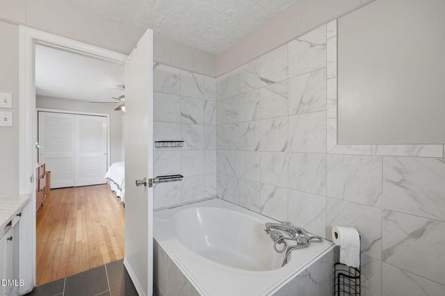 402 Crestview Drive, Durham, NC 27712