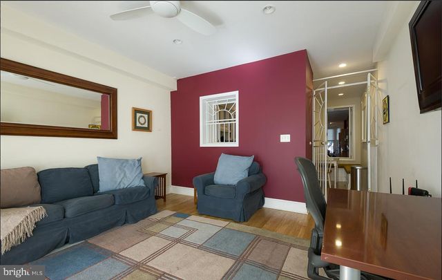 1434 T ST NW, Washington, DC 20009