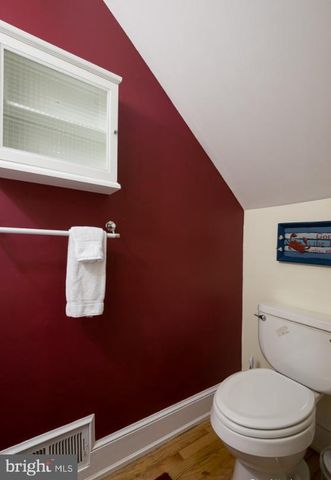 1434 T ST NW, Washington, DC 20009