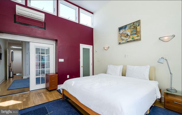 1434 T ST NW, Washington, DC 20009