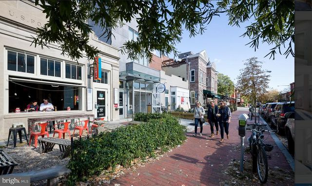 1434 T ST NW, Washington, DC 20009