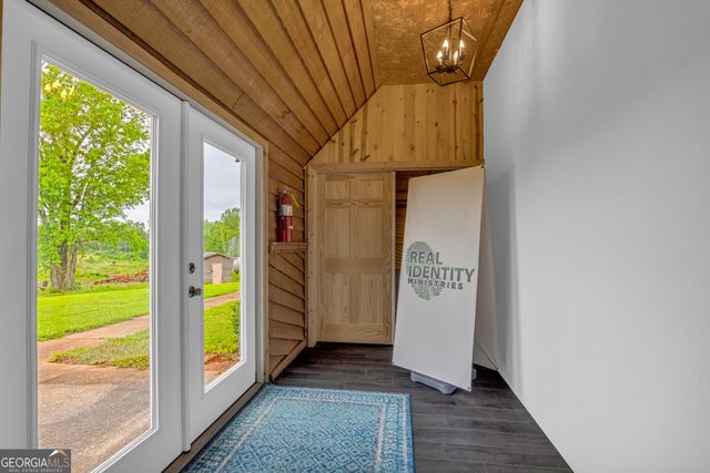 252 Komplex Drive, Carnesville, GA 30521