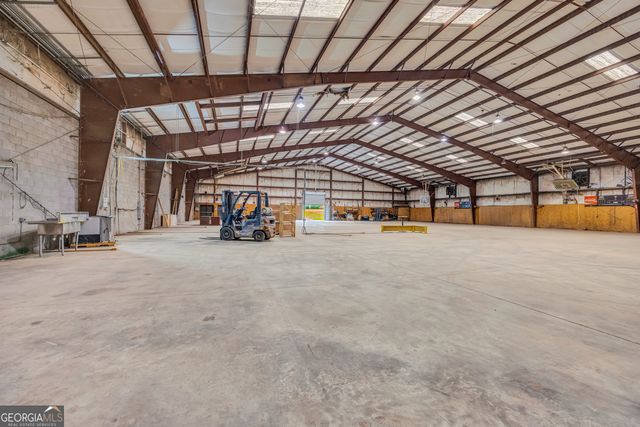 252 Komplex Drive, Carnesville, GA 30521