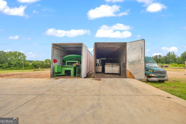 252 Komplex Drive, Carnesville, GA 30521